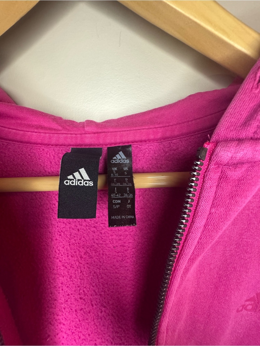 Adidas Women’s Pink Zip Up Hoodie Small 3 Stripe Athletic Sweatshirt Full Zip - Picture 4 of 7